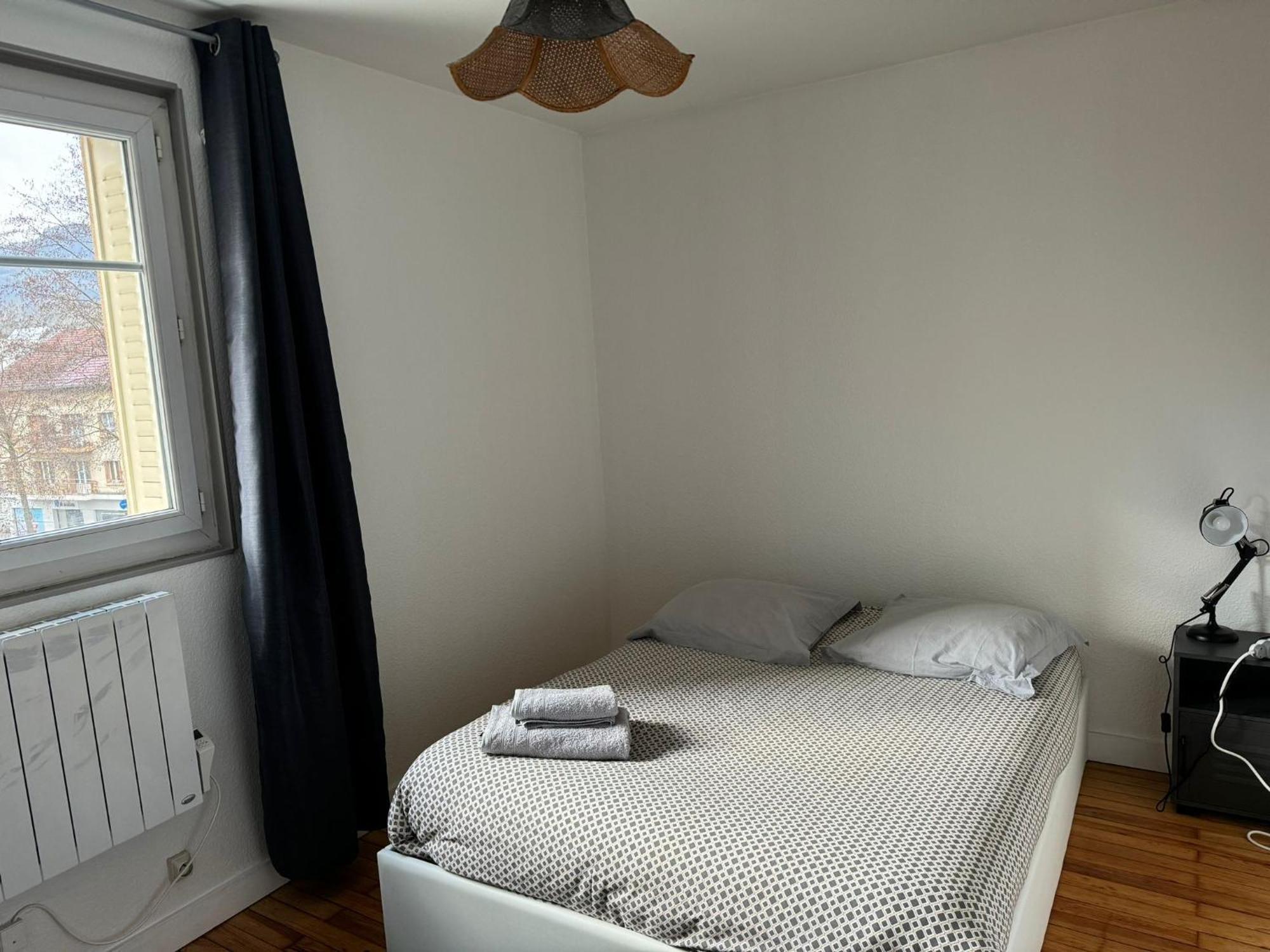 Appartement Proche Grenoble Centre Et Campus Saint-Martin-d'Heres Luaran gambar