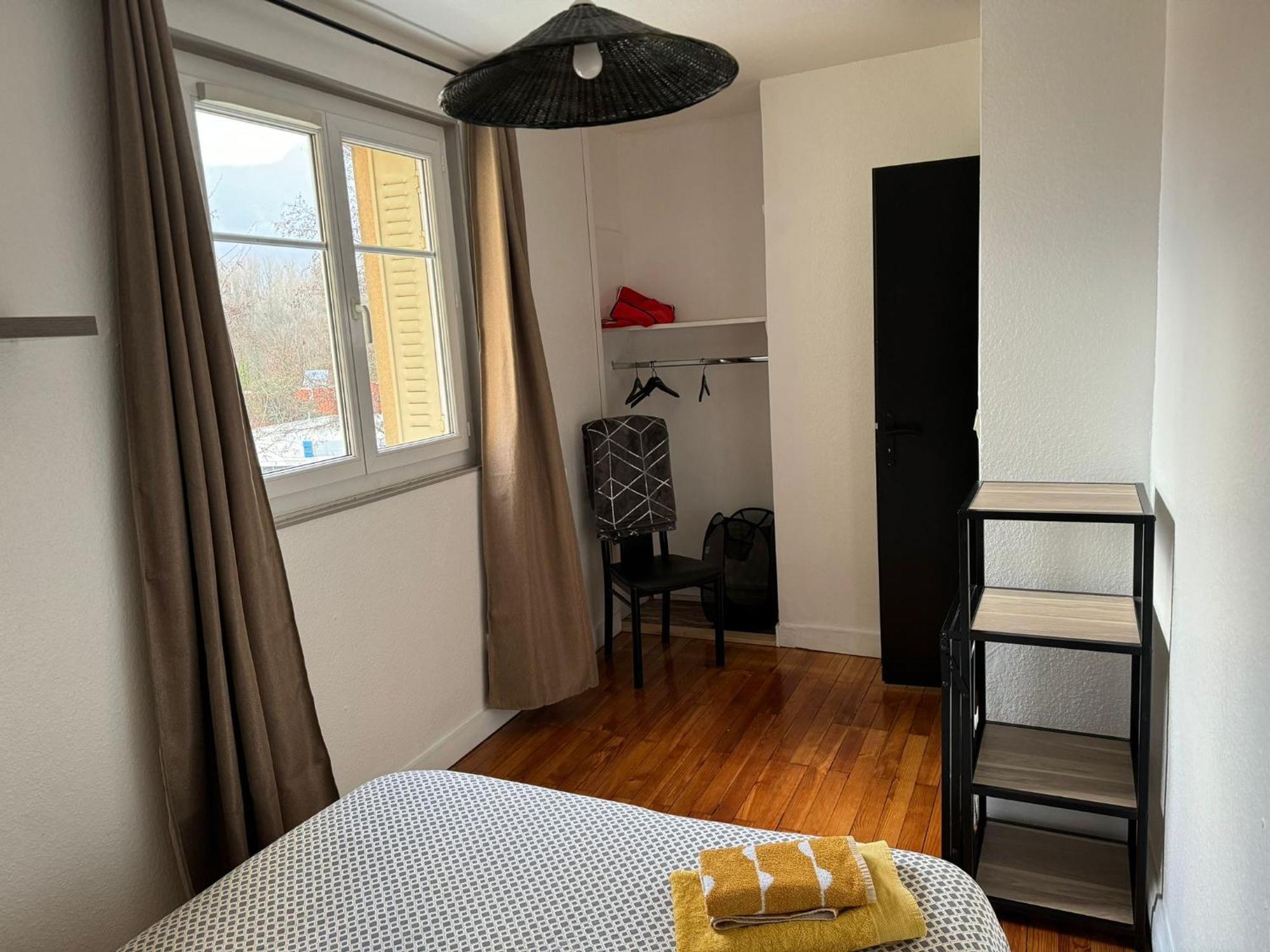 Appartement Proche Grenoble Centre Et Campus Saint-Martin-d'Heres Luaran gambar